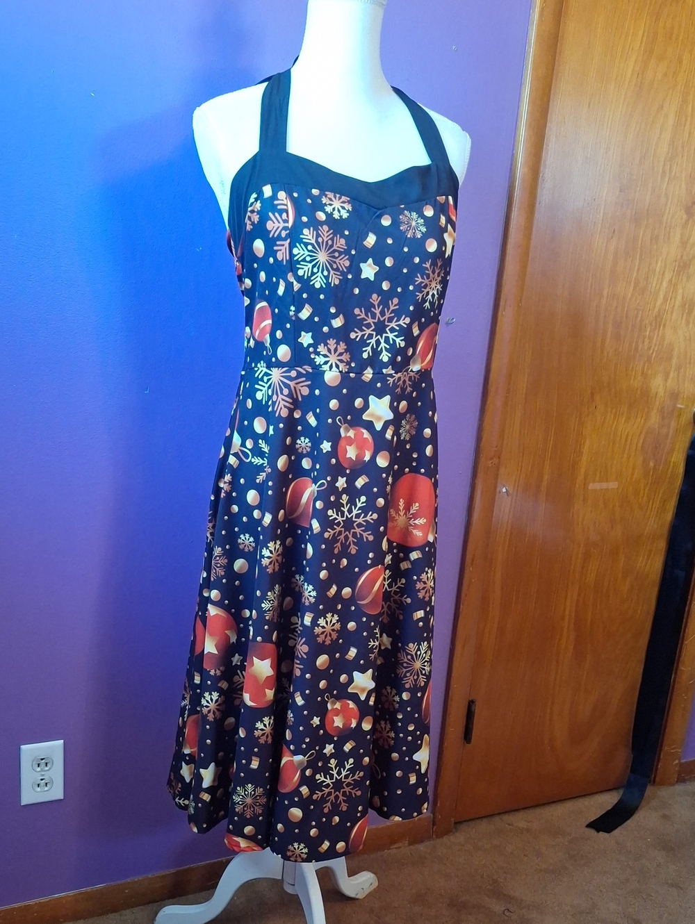 Festive Ornament And Star Print Halter Dress